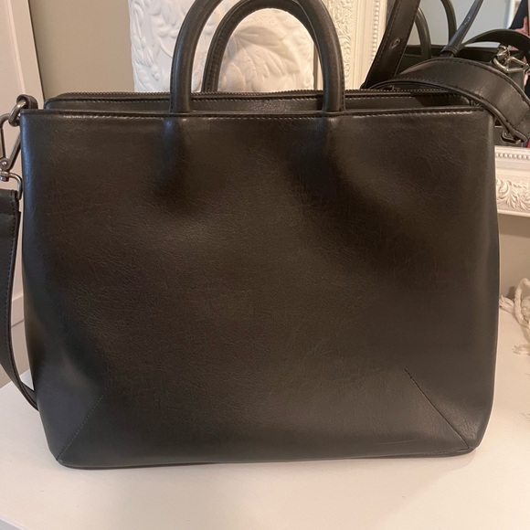 Matt & Nat purse - Picture 2 of 7